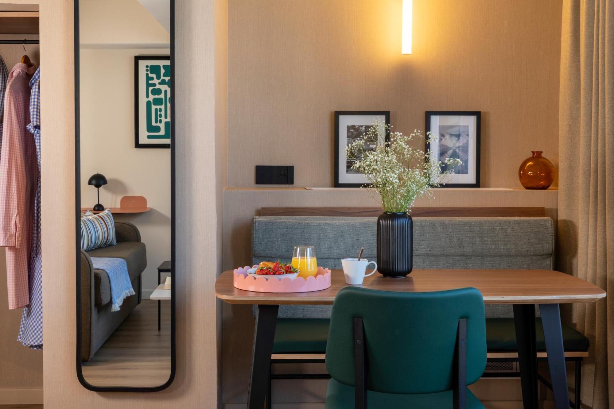 Yuna Montmartre - Aparthotel 4*